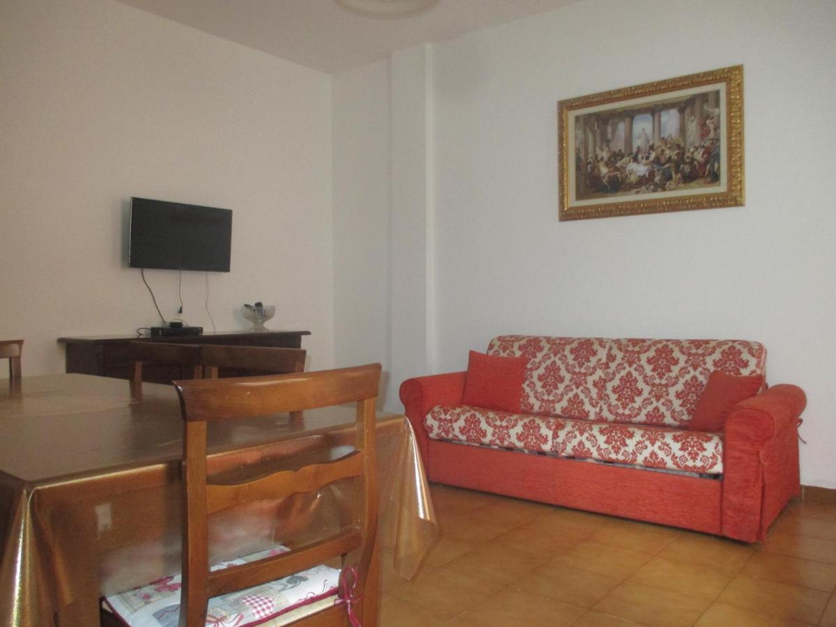 Palinuro Casa Vacanze "Donna Antonia" Bagian luar foto