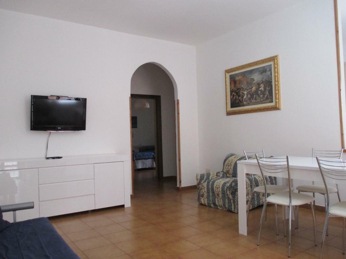 Palinuro Casa Vacanze "Donna Antonia" Bagian luar foto